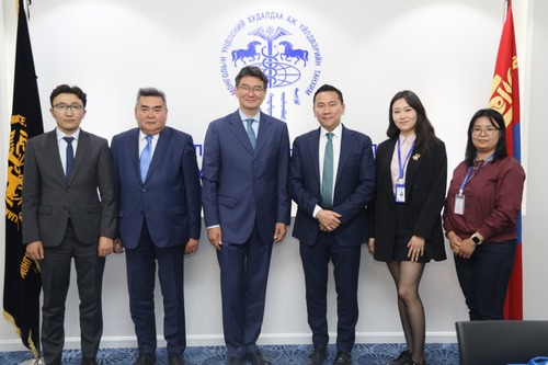 МҮХАҮТ-ын Ерөнхийлөгч Д.Энхтүвшин БНКазУ-аас МУ-д суугаа Элчин сайд Габит Койшибаев-г хүлээн авч уулзлаа